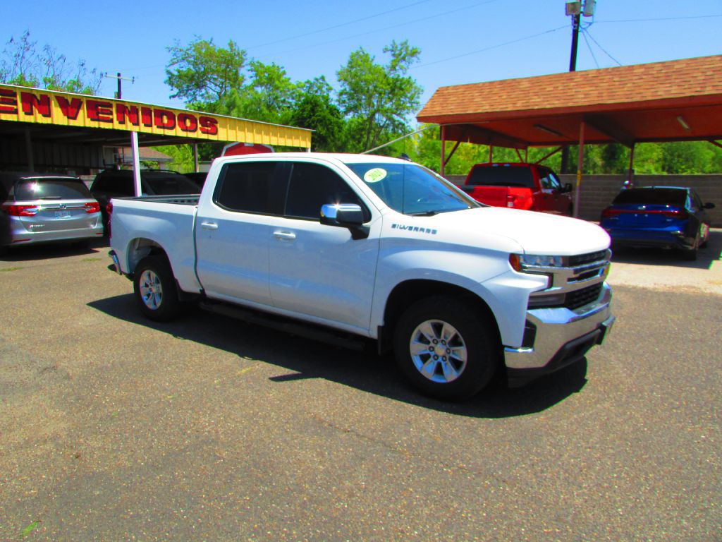 2021 Chevrolet Silverado 1500 Image 2