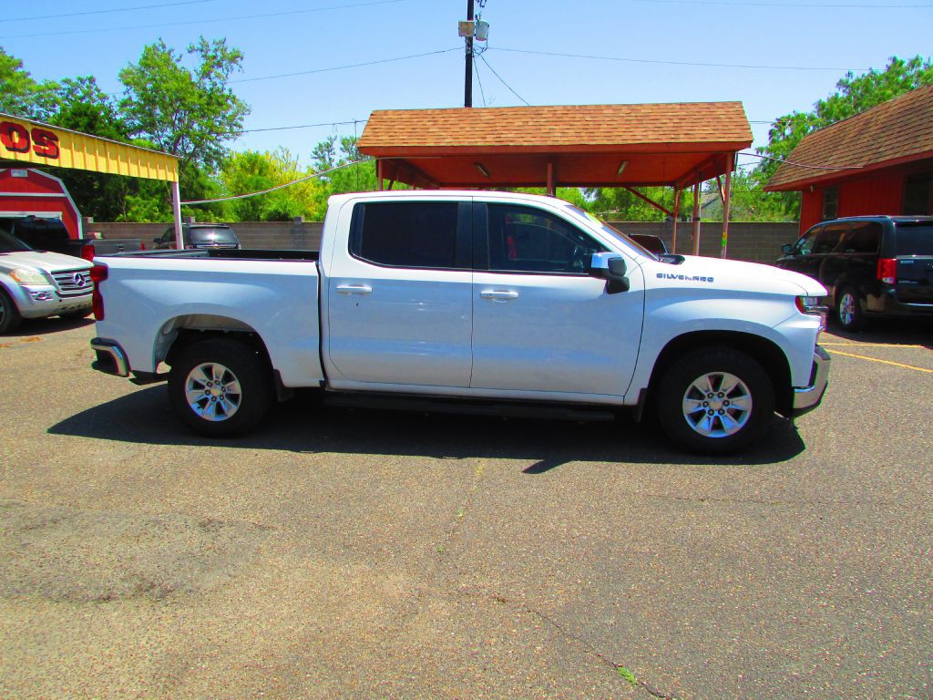 2021 Chevrolet Silverado 1500 Image 3