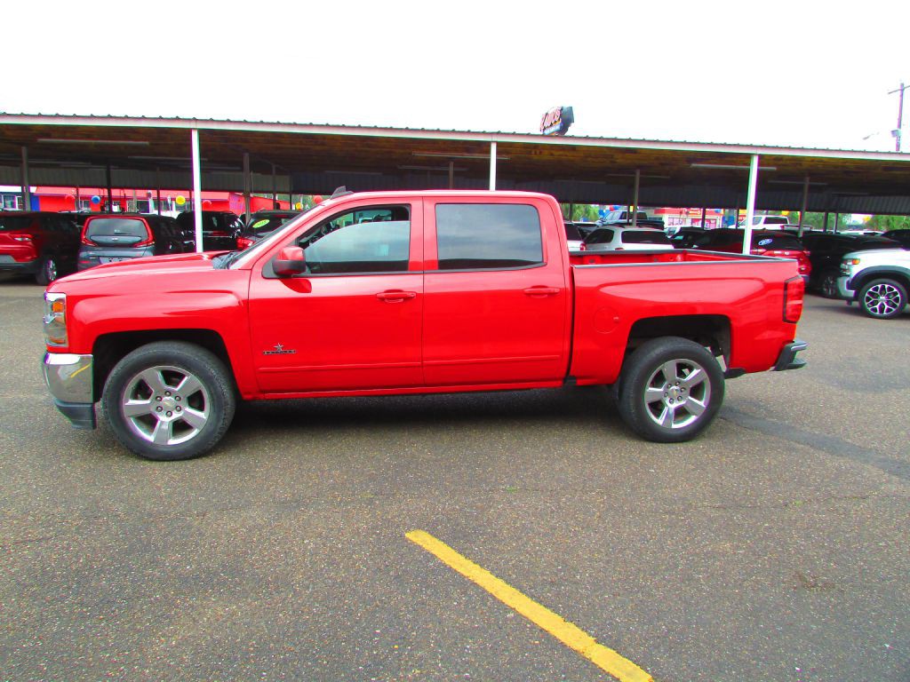 2017 Chevrolet Silverado 1500 Image 2