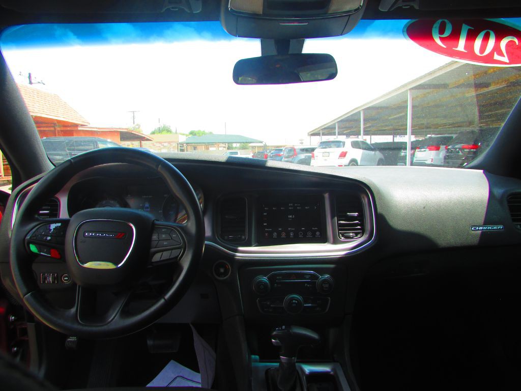 2019 Dodge Charger Image 12
