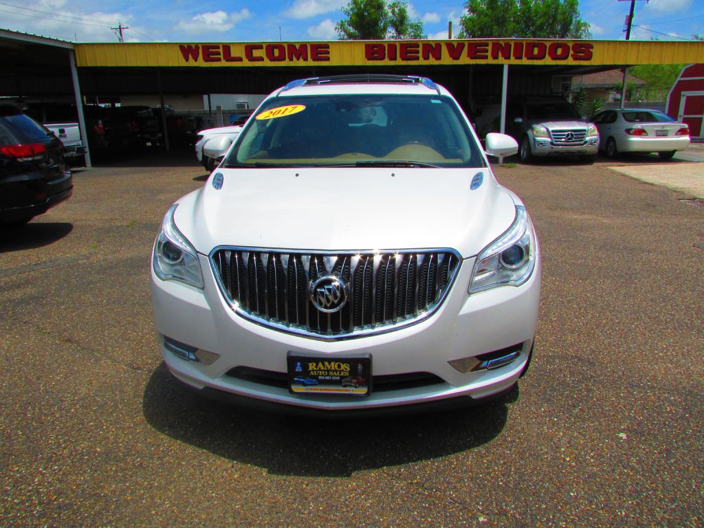 2017 Buick Enclave Image 2