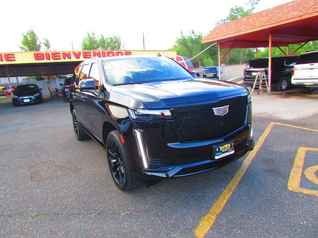 2021 Cadillac Escalade Image 3