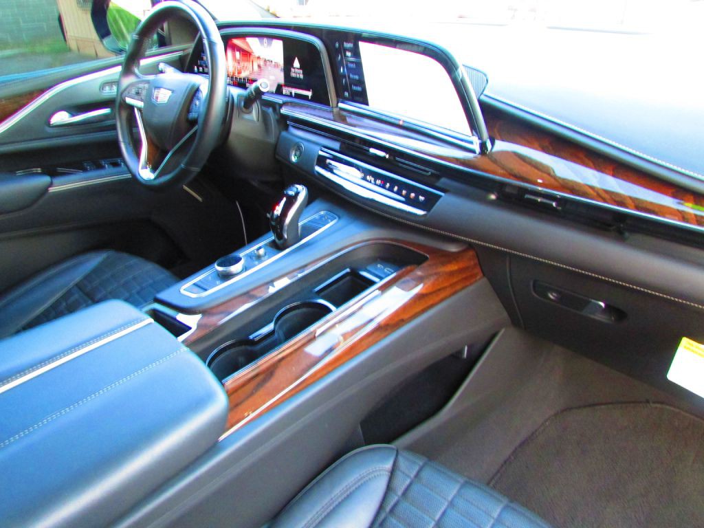2021 Cadillac Escalade Image 20