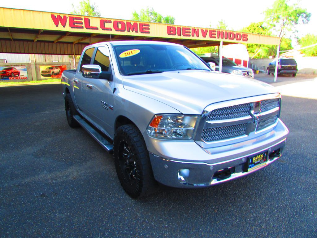 2017 RAM 1500 Image 3