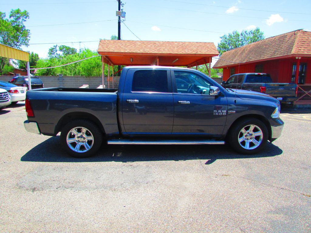 2017 RAM 1500 Image 3