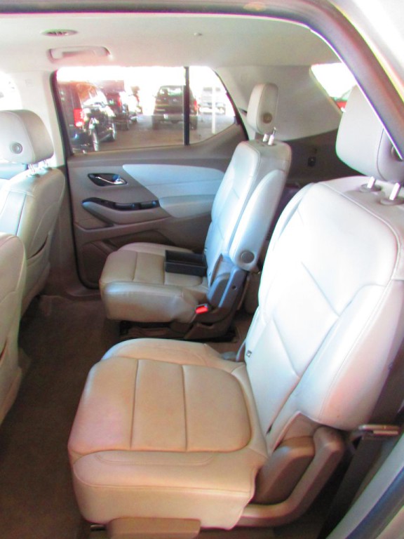 2018 Chevrolet Traverse Image 16