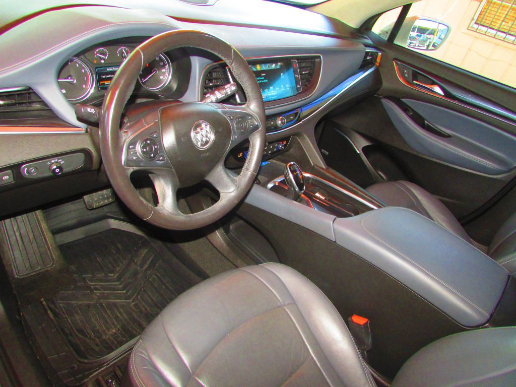 2018 Buick Enclave Image 16
