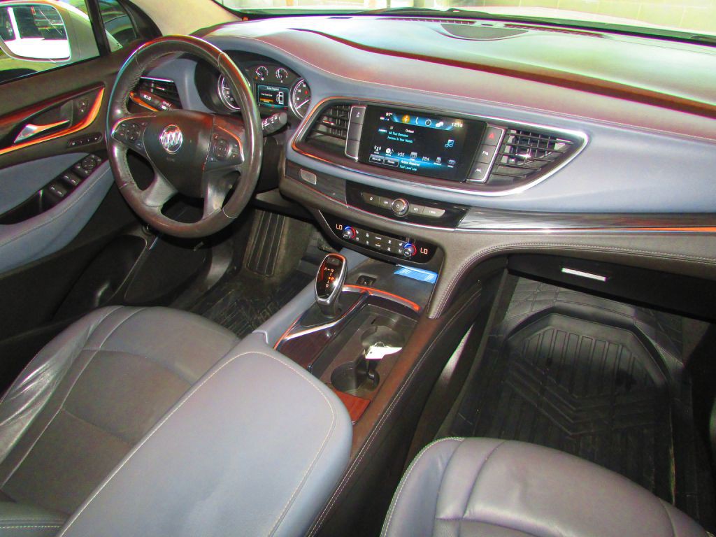 2018 Buick Enclave Image 21