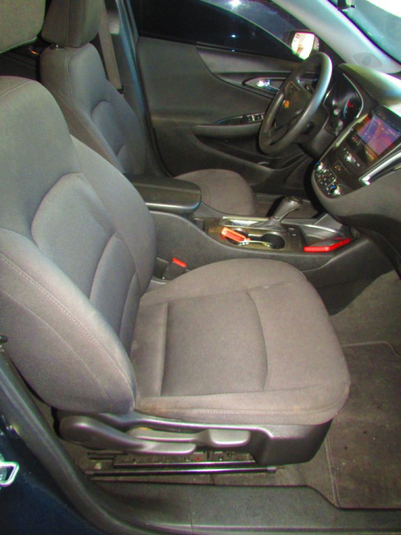 2020 Chevrolet Malibu Image 21