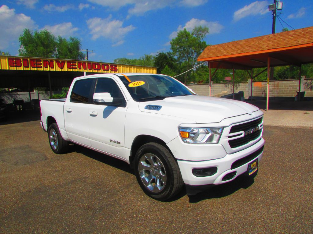 2019 RAM 1500 Image 3