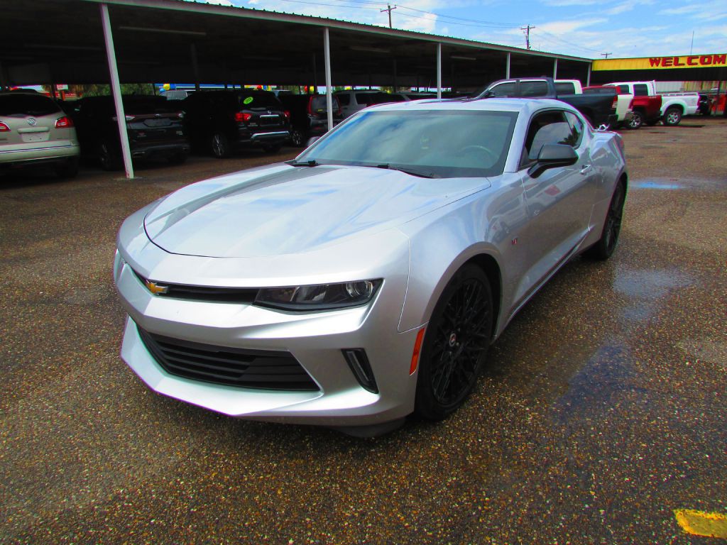 2017 Chevrolet Camaro Image 10
