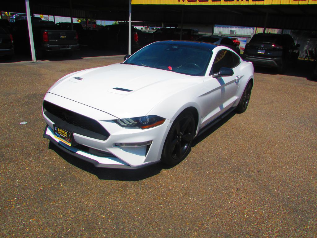 2021 Ford Mustang Image 1