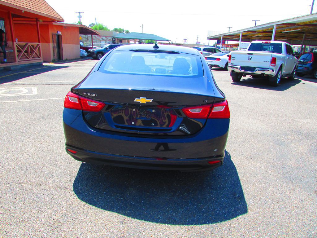 2023 Chevrolet Malibu Image 6