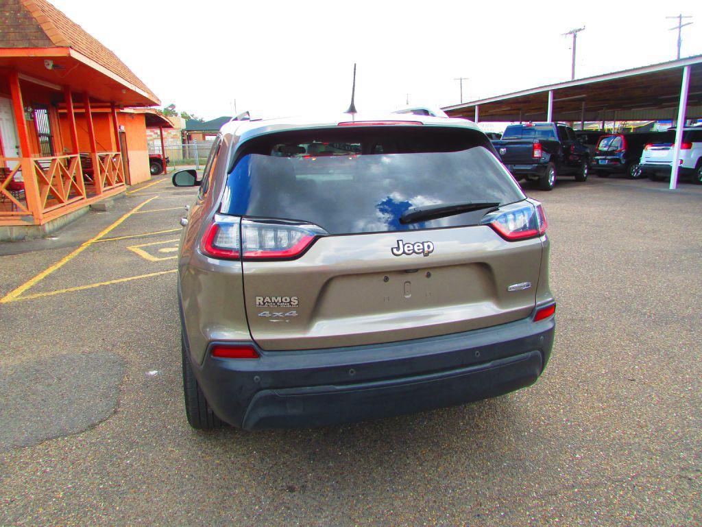 2020 Jeep Cherokee Image 8
