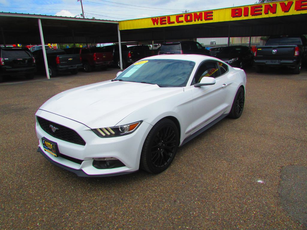 2017 Ford Mustang Image 10