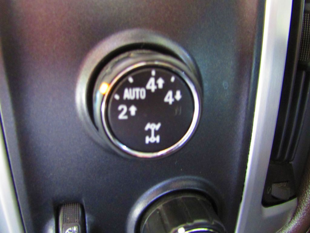 2015 GMC Sierra Image 16