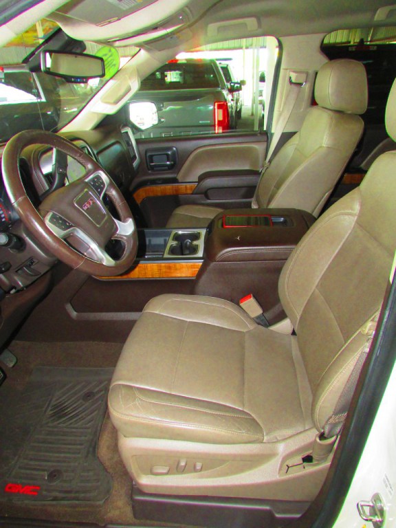 2015 GMC Sierra Image 17