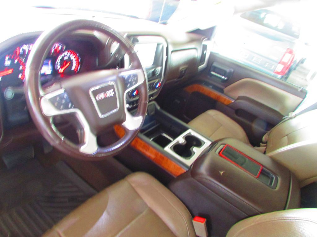 2015 GMC Sierra Image 21