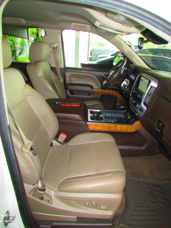 2015 GMC Sierra Image 22