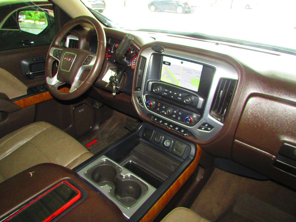 2015 GMC Sierra Image 23