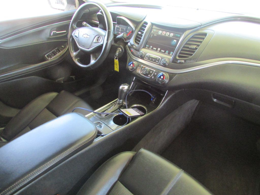 2016 Chevrolet Impala Image 13