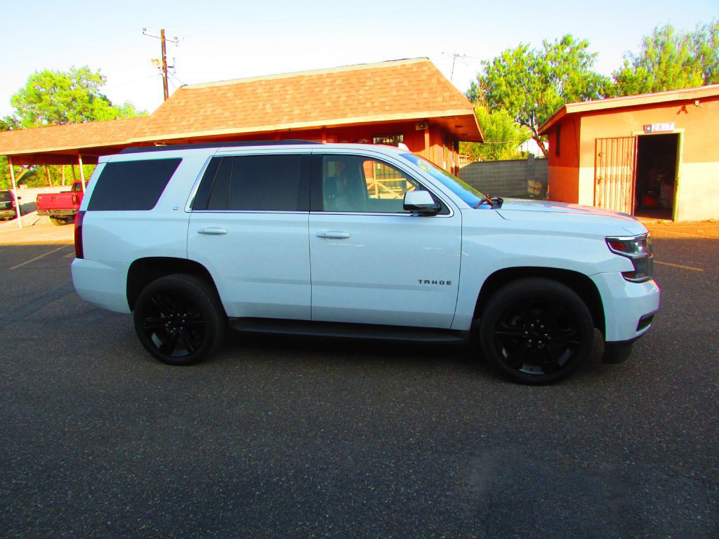 2017 Chevrolet Tahoe Image 4