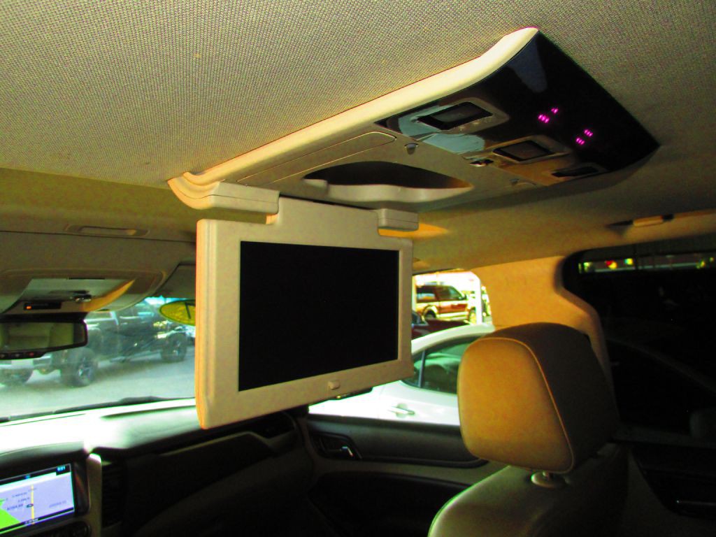 2017 Chevrolet Tahoe Image 13