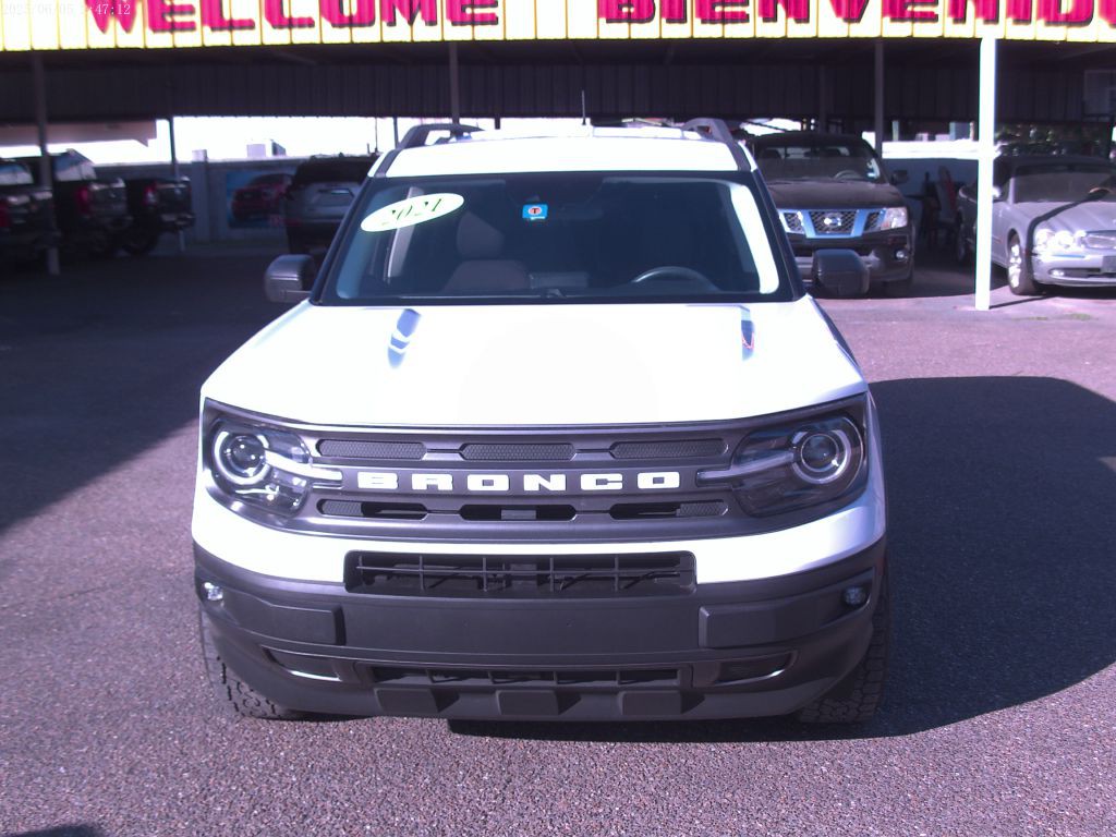 2021 Ford Bronco Image 4