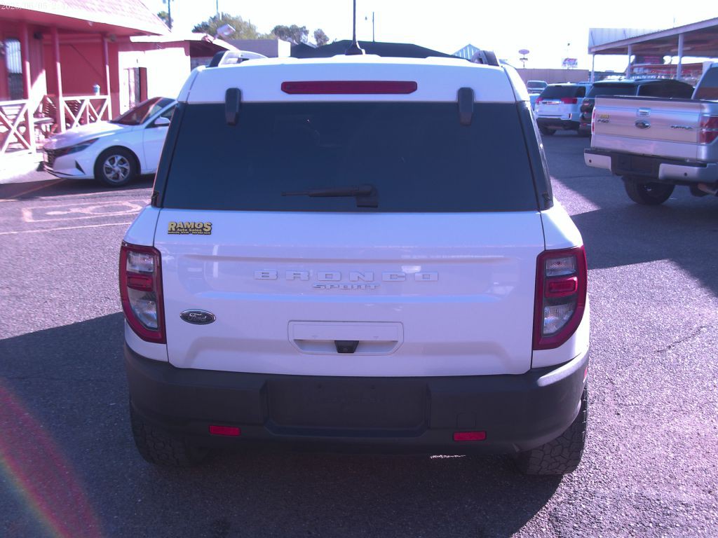 2021 Ford Bronco Image 9