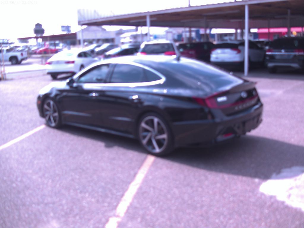 2022 Hyundai Sonata Image 3