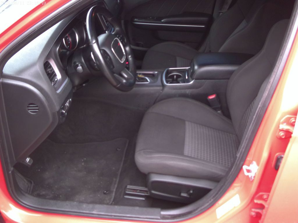 2021 Dodge Charger Image 13