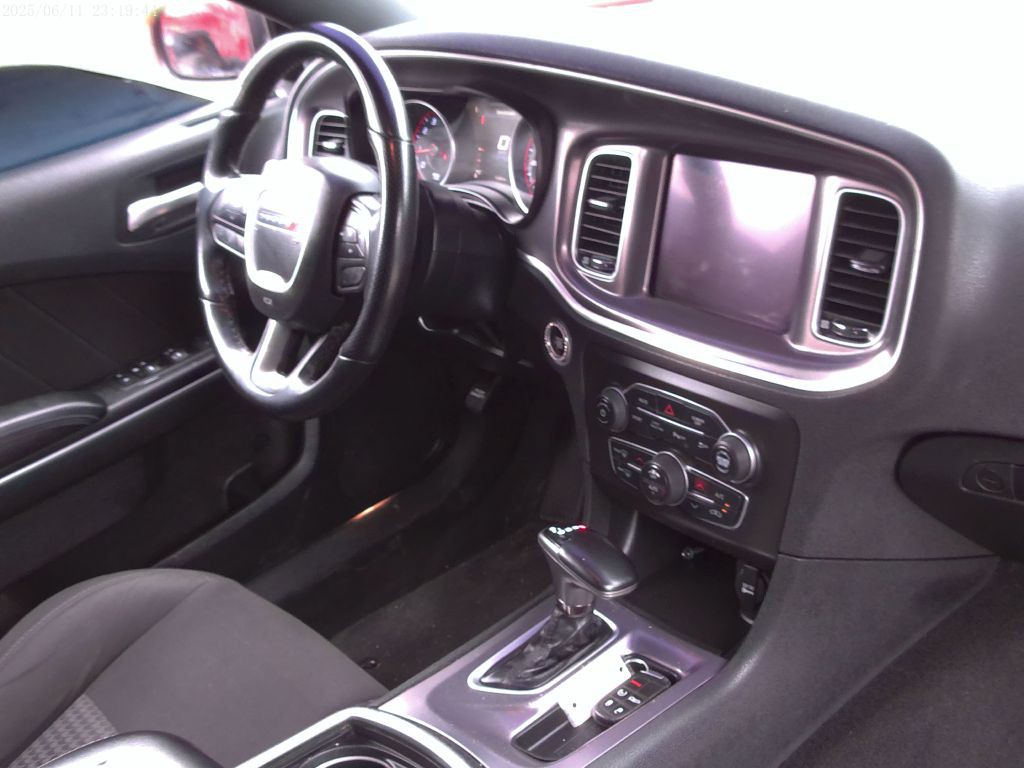 2021 Dodge Charger Image 17