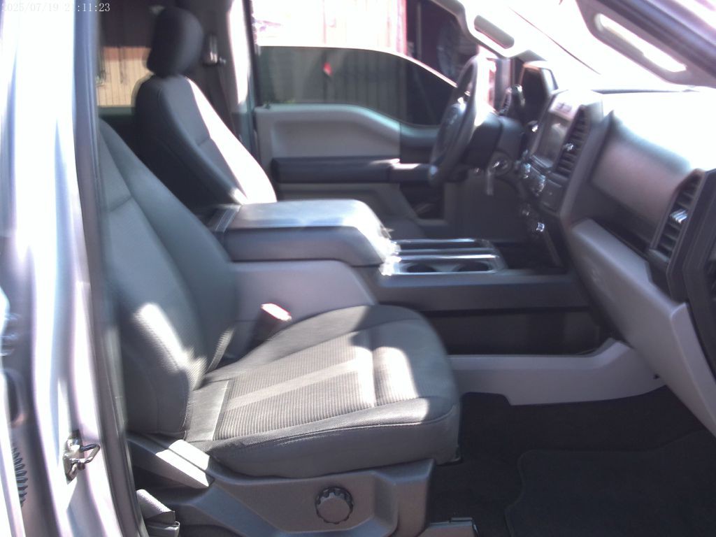 2017 Ford F-150 Image 12