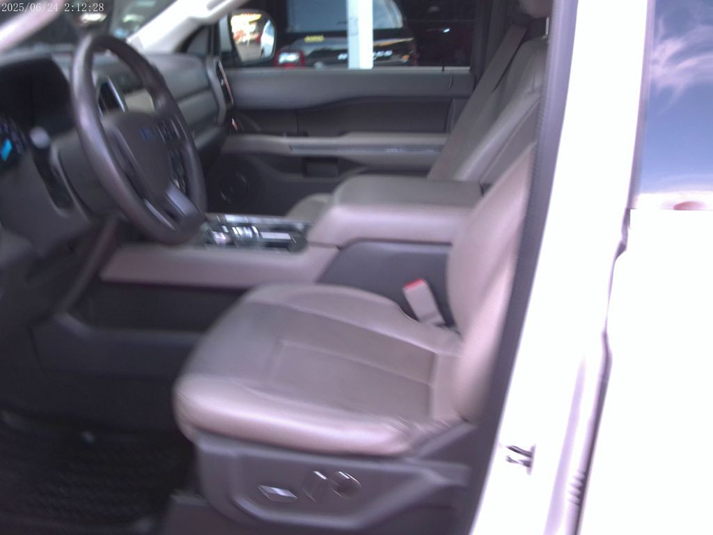 2018 Ford Expedition Image 9
