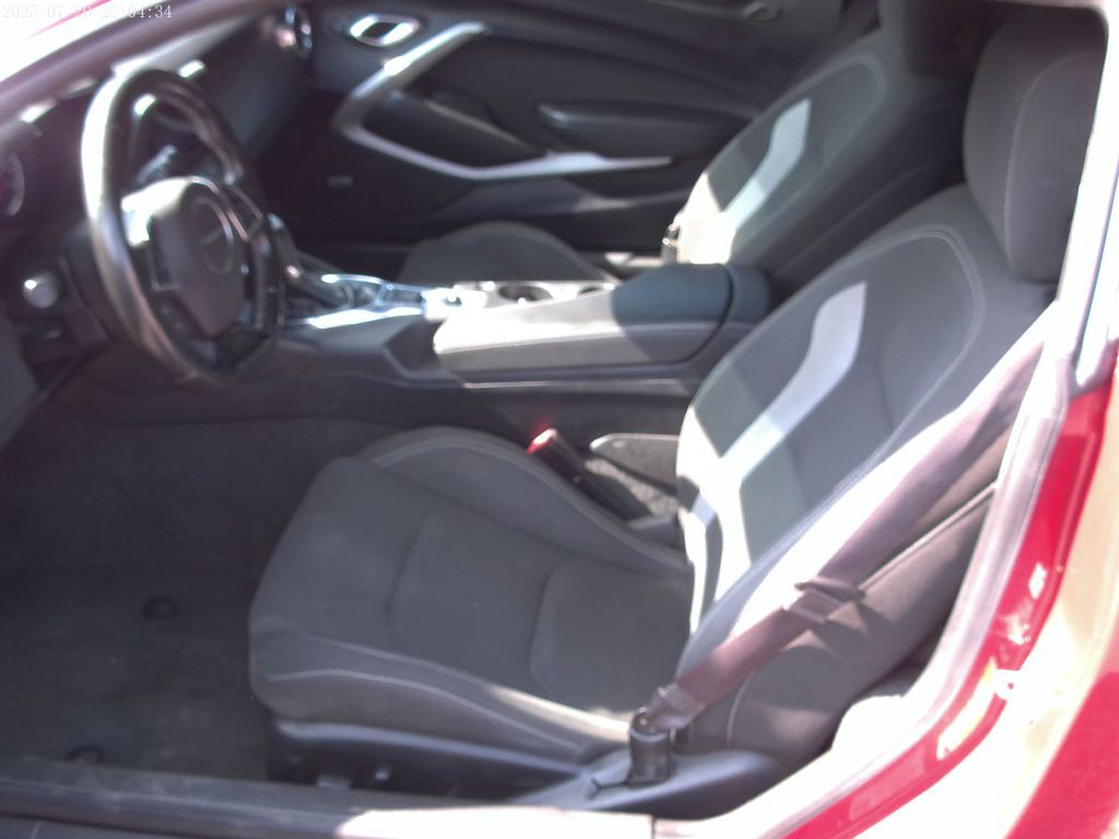 2020 Chevrolet Camaro Image 13