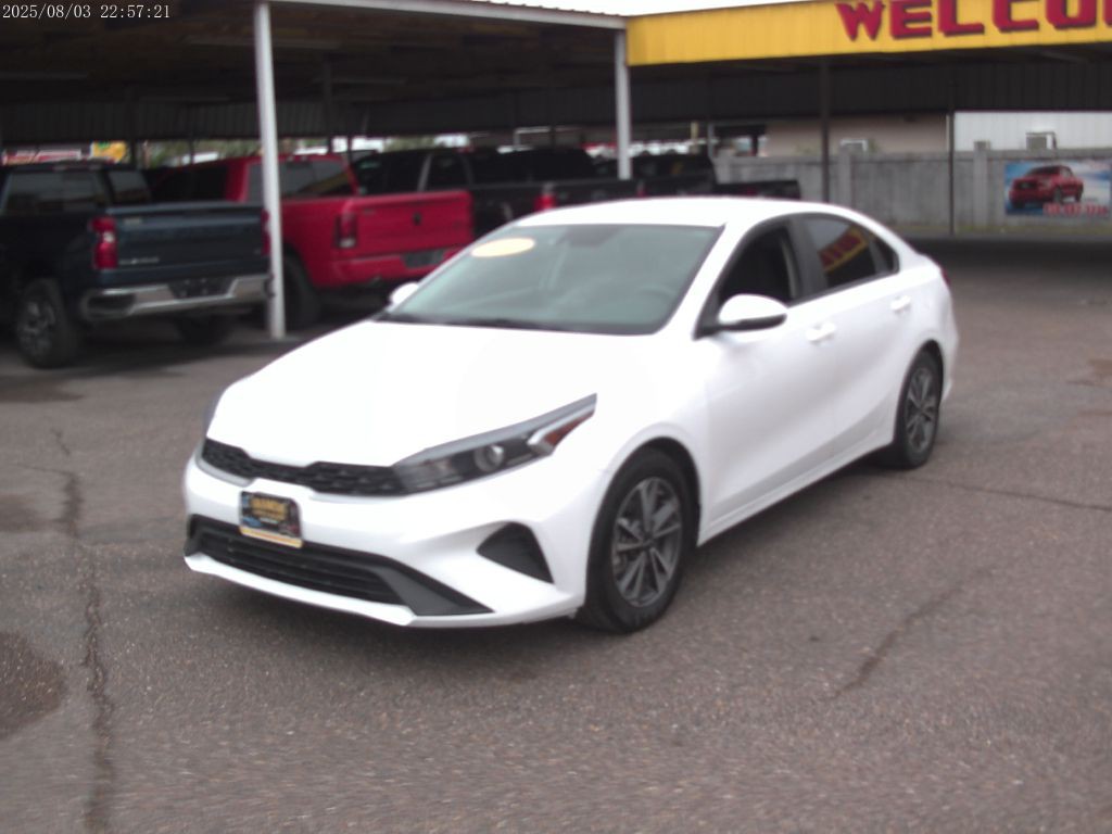 2022 Kia Forte Image 9