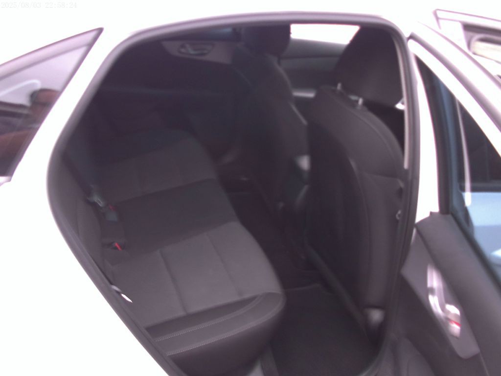 2022 Kia Forte Image 15