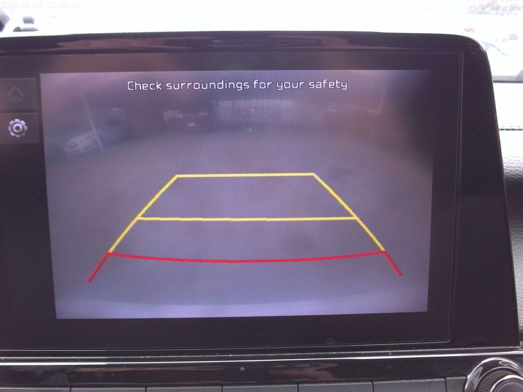 2022 Kia Forte Image 17