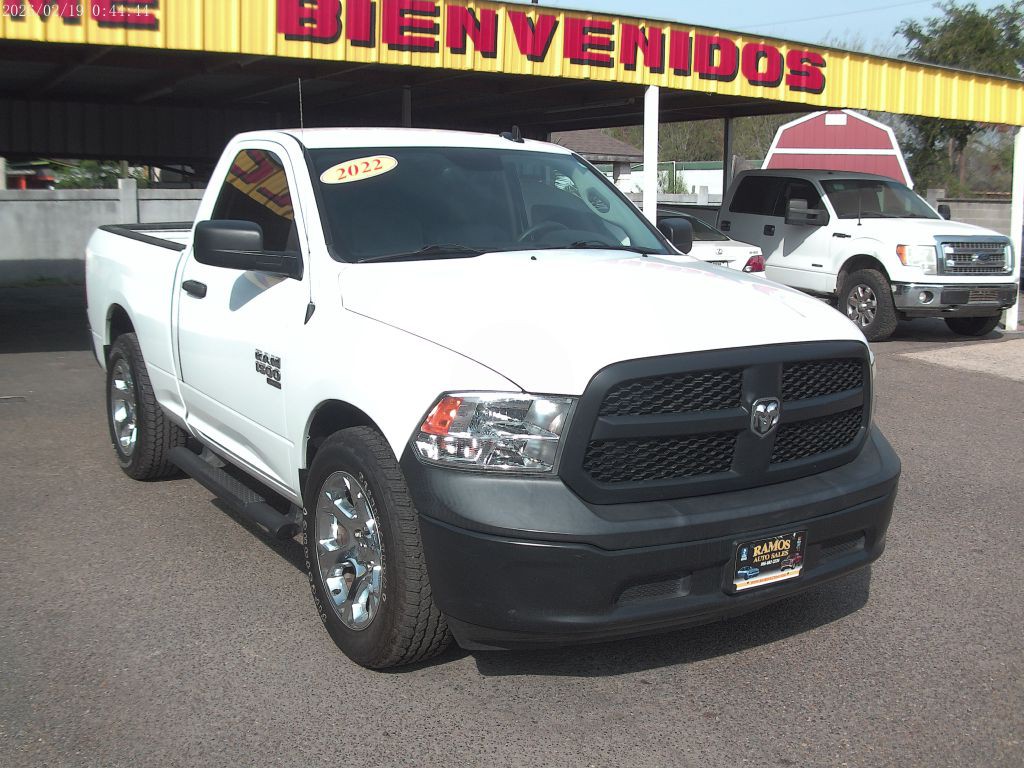 2022 RAM 1500 Image 3