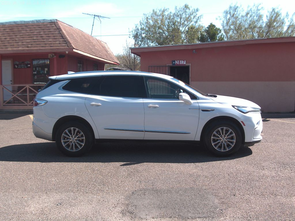 2023 Buick Enclave Image 4