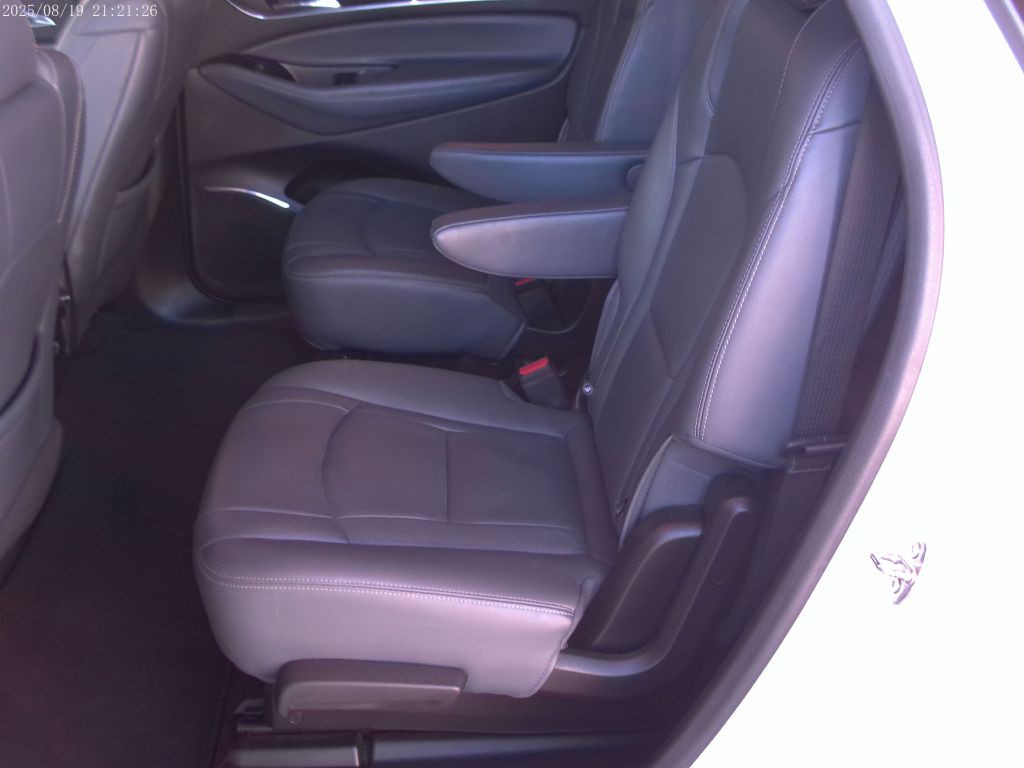 2023 Buick Enclave Image 13