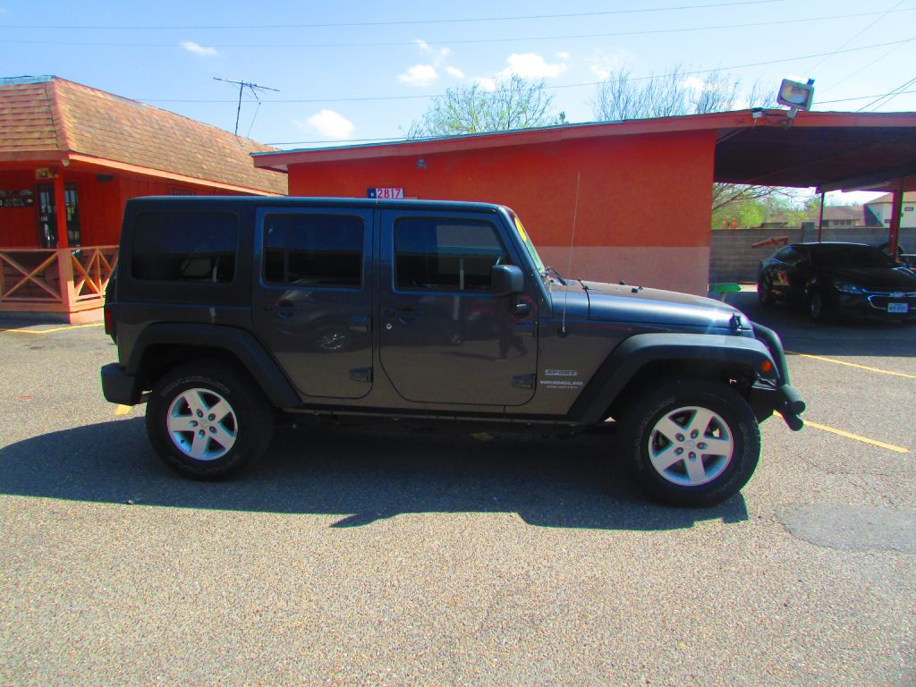 2017 Jeep Wrangler Unlimited Image 4