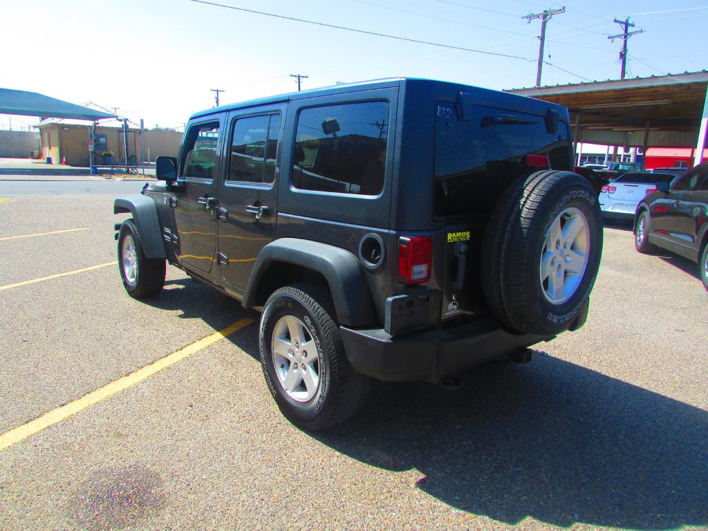 2017 Jeep Wrangler Unlimited Image 8