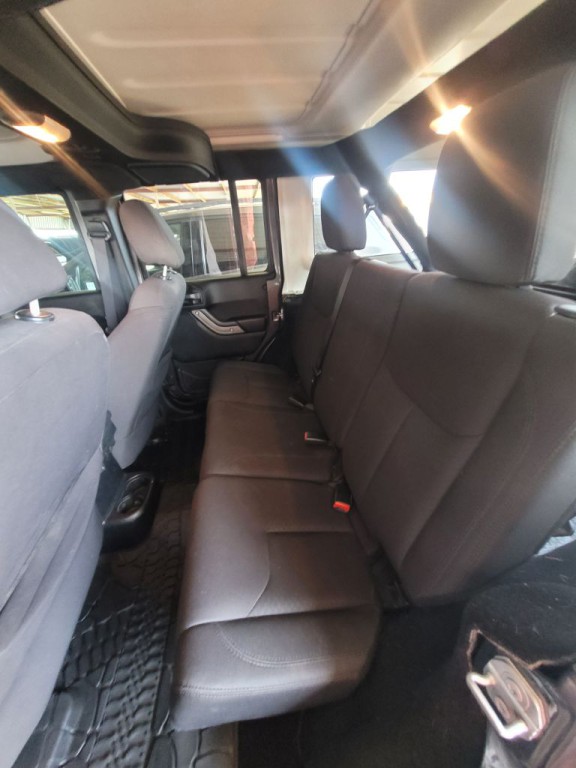 2017 Jeep Wrangler Unlimited Image 14