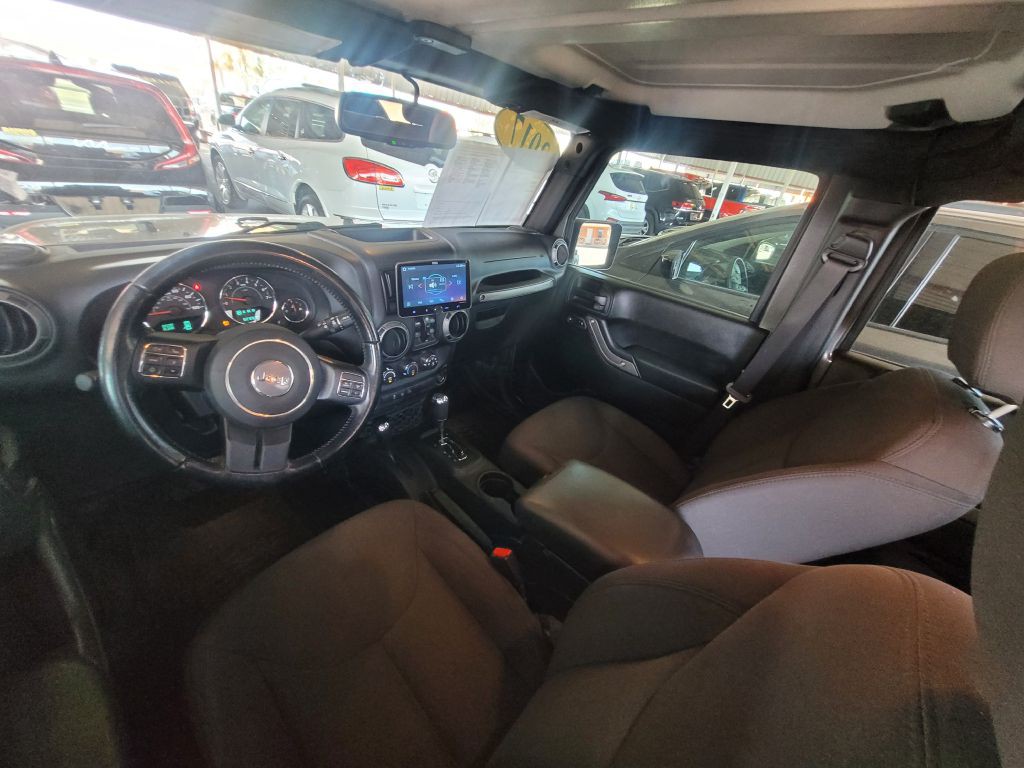 2017 Jeep Wrangler Unlimited Image 15