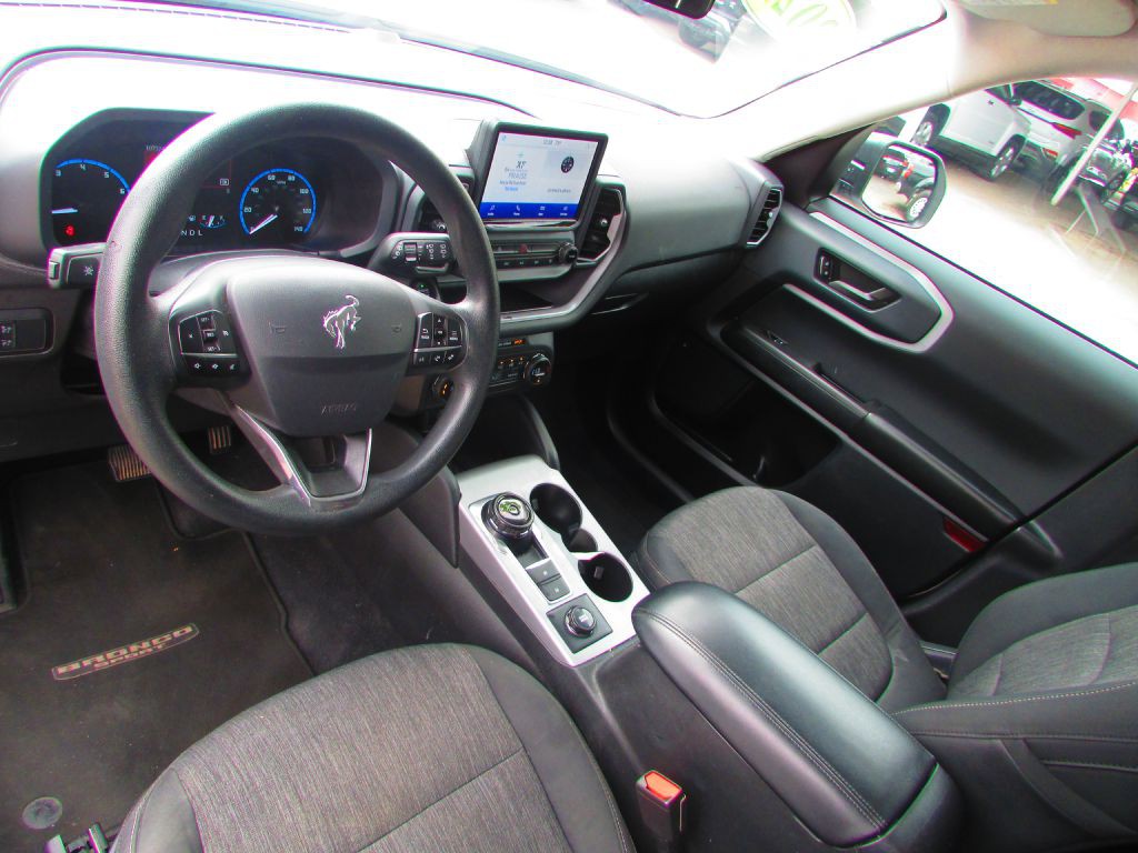 2021 Ford Bronco Image 12