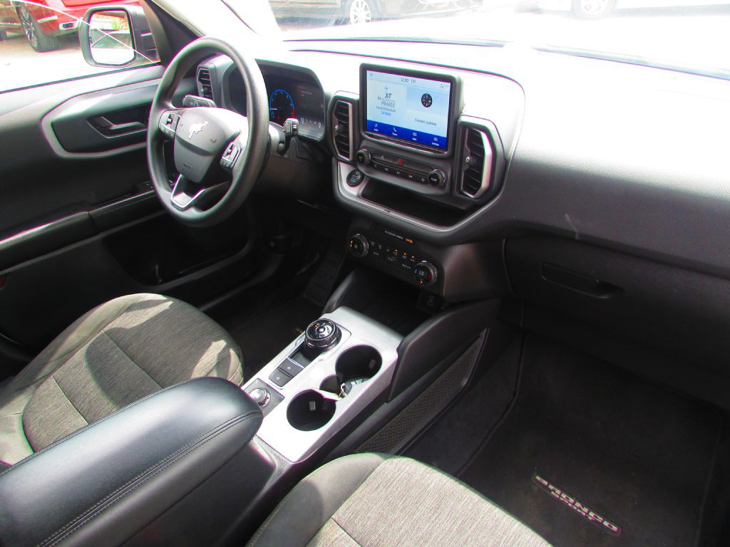 2021 Ford Bronco Image 16