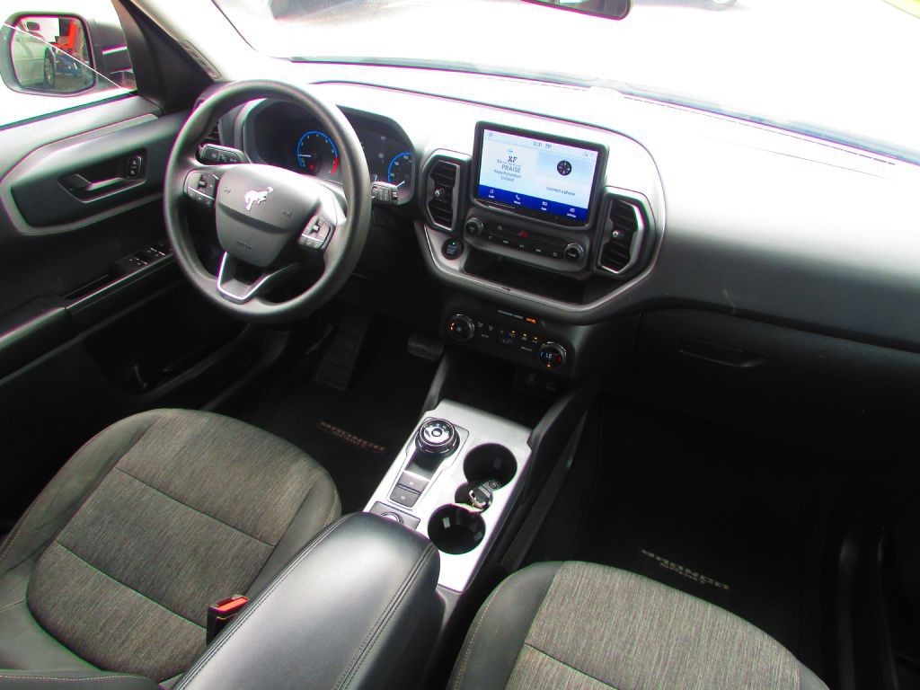 2021 Ford Bronco Image 18