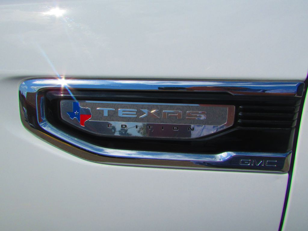 2022 GMC Sierra Image 15