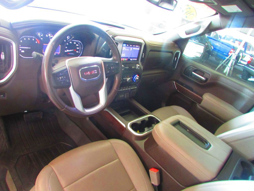 2022 GMC Sierra Image 17